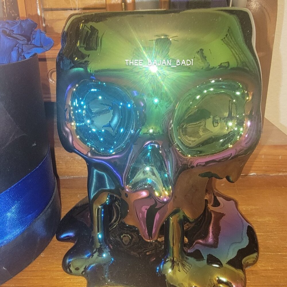 🎉 NEW BATH & BODY WORKS DRIPPING SKULL PEDESTAL 3 WICK CANDLE HOLDER